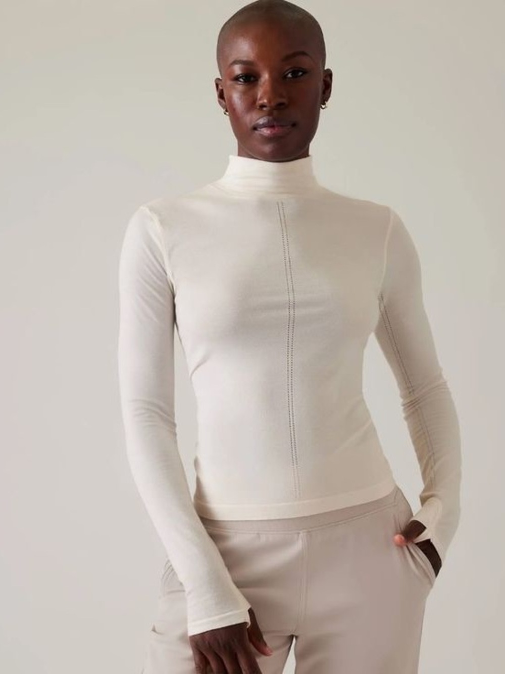 Athletes Ascent Seamless Turtleneck